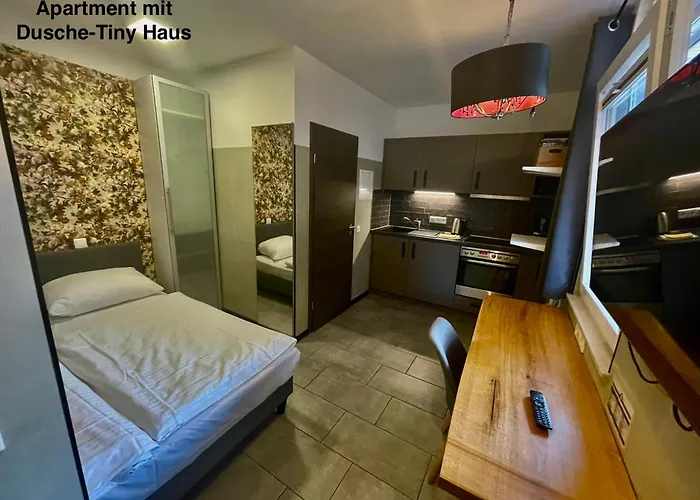 Zentrales Kobytinyhaus Herford,wlan,parkplatz Hébergement de vacances *